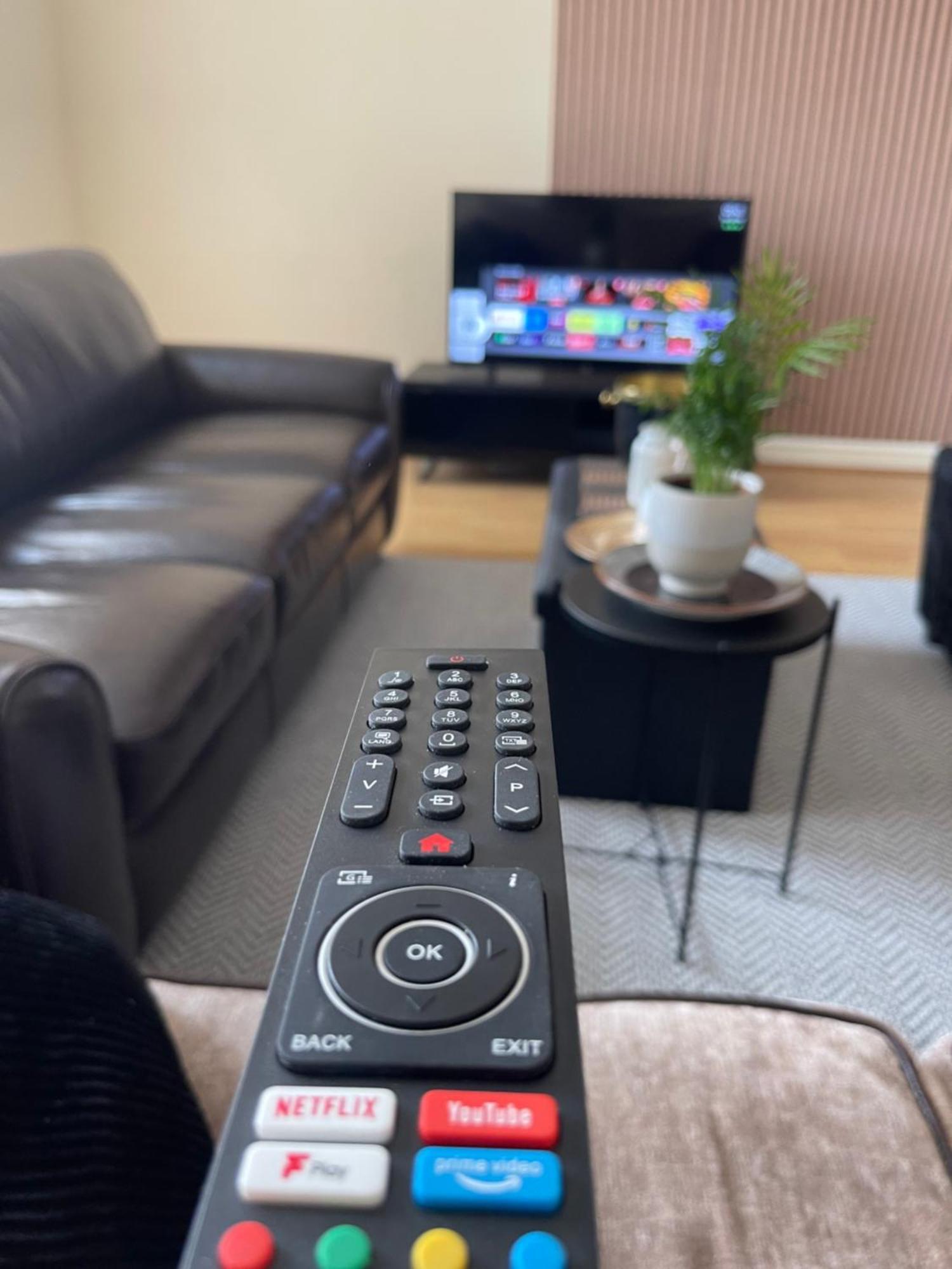 Luxestay Rooms - Old Trafford Manchester Bagian luar foto