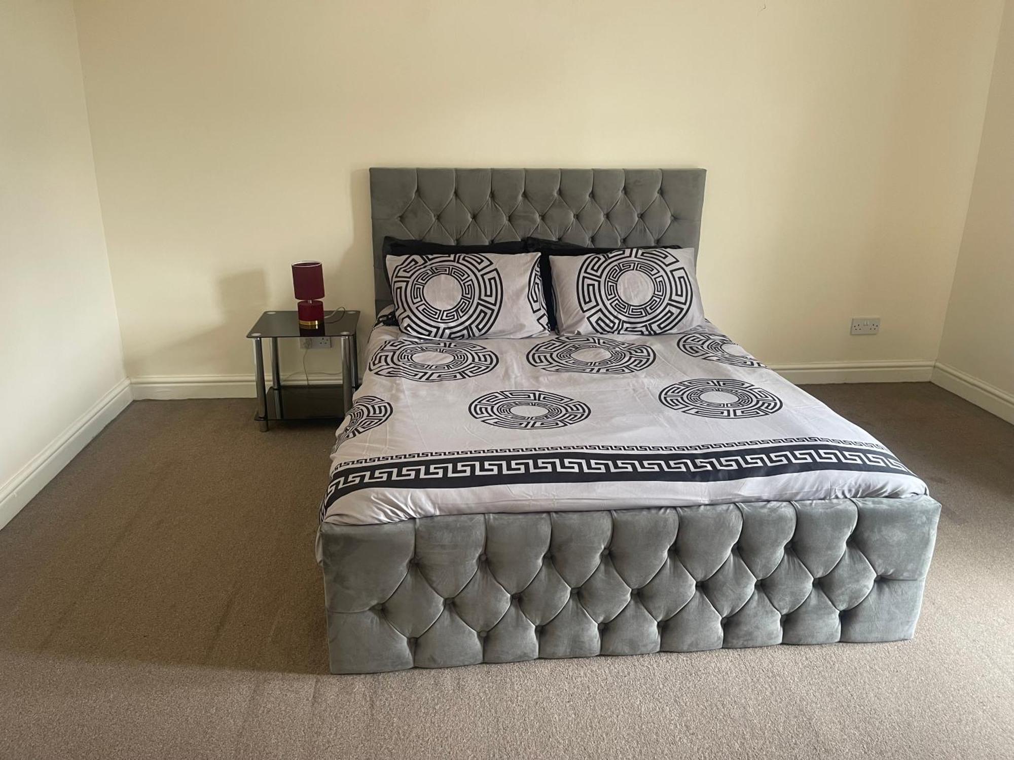 Luxestay Rooms - Old Trafford Manchester Bagian luar foto