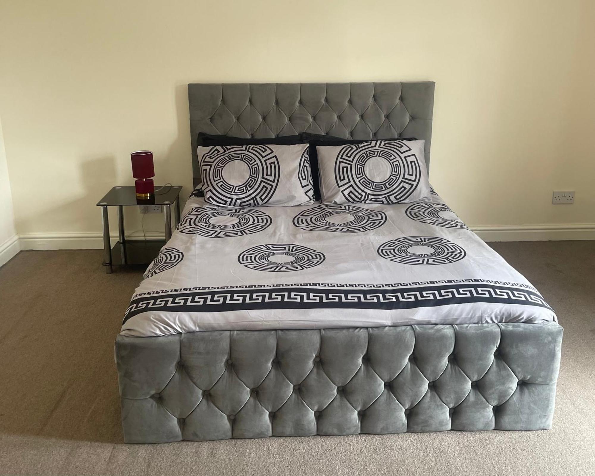 Luxestay Rooms - Old Trafford Manchester Bagian luar foto